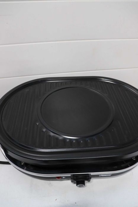 Раклет грил Princess - Овална форма, 8 тигана, Многофункционална плоча