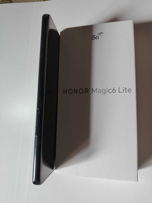 Honor Magic 6 lite  с гаранция 10% до края на месеца
