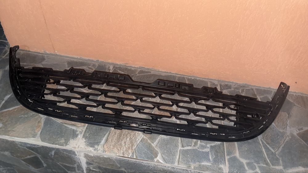 Grila bara fata potrivit OPEL ASTRA J, ASTRA J GTC 2009-2015 - (Mijloc)