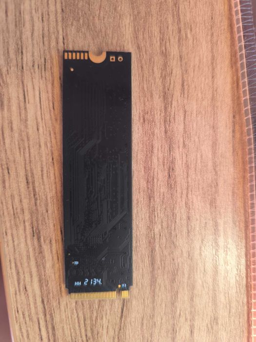 Продаётся SSD NVMe M2, новый пользовался 1 месяц. 256Gb