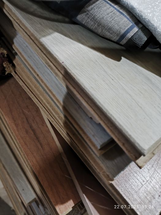 Продается Ламинат, Ламинат сатылады