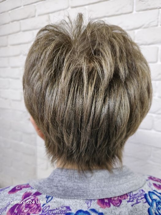 Услуги парикмахера. Ботокс (лечение) волос. Саина-Абая