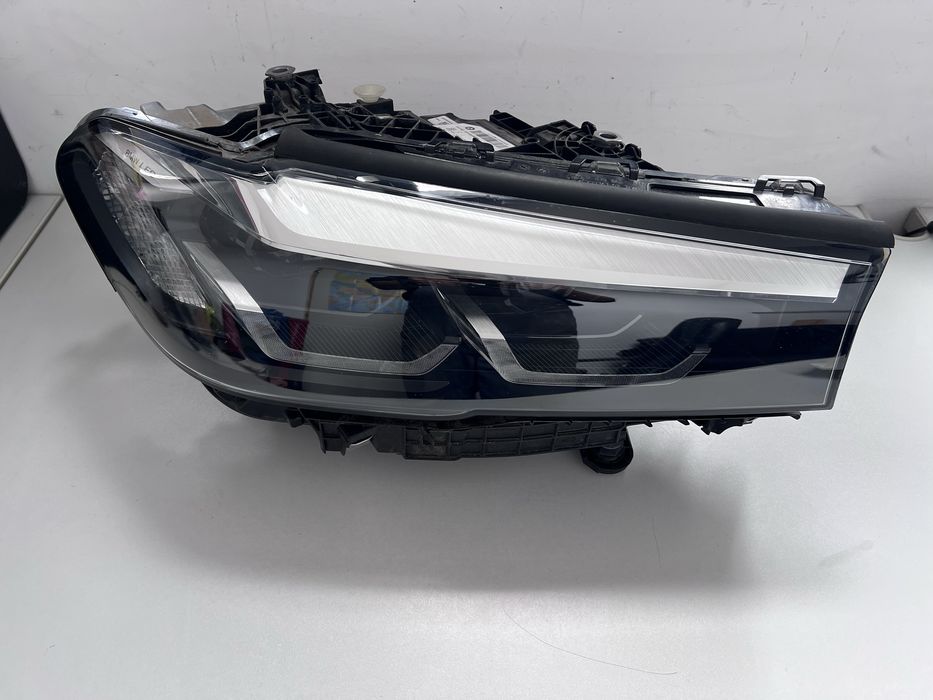 Far BMW Seria 5 G30 / G31 LCI