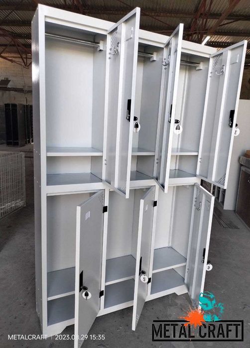 Шкаф металлический для одежды
