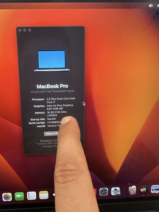 Vand macbook pro 13 i7 2017