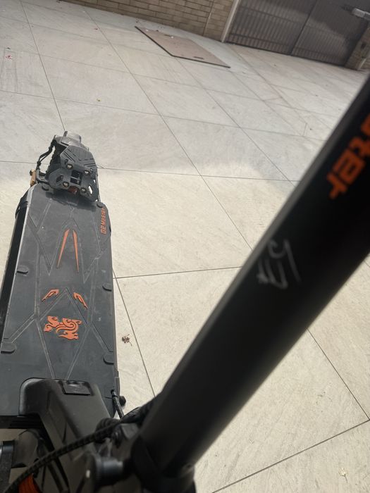 Vand Kukirin g2 master schimb doar cu moped si doar in Craiova