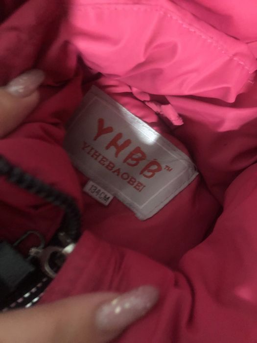 Продам куртку на девочку не дорого