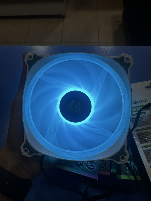 Кулера для компьютера 9шт и 1 хаб