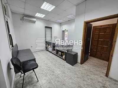 Продава се Магазин в Пловдив, Централна гара - 64 кв.м за 1657 €/кв.м - Снимка #1