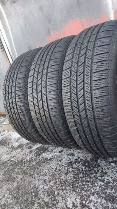 3броя. зимни гуми 235/60/17 Continental Cross Contact Winter
dot22
7mm