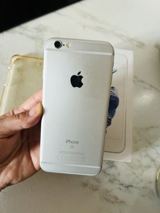 Продам iPhone 6s