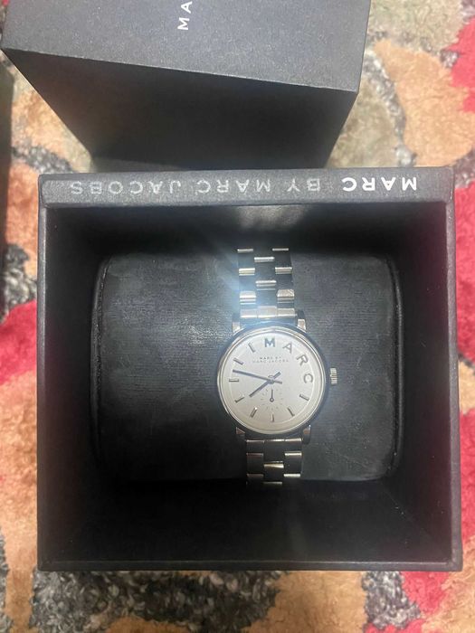 vand ceas Marc Jacobs