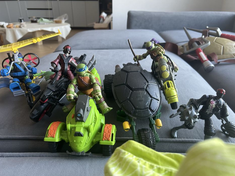 Транспорт по черепашкам ниндзя с ыигурками