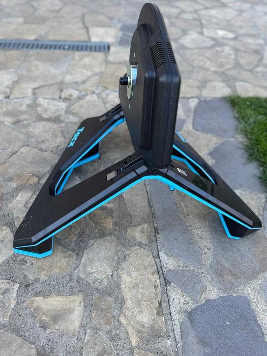 Home trainer Tacx NEO 2T & Placute home trainer Motion Plates