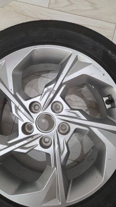 Запаска 215/55 R 17