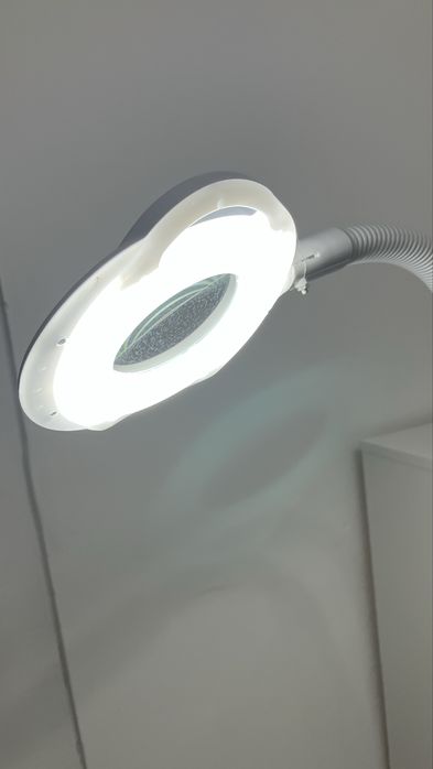 Лампа лупа напольная