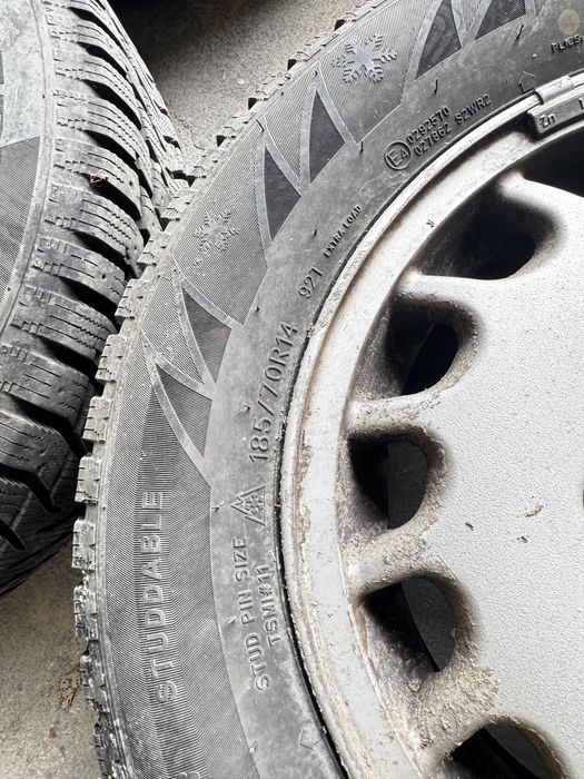 Джанти с гуми Митсубиши 4х114.3 185/70 14