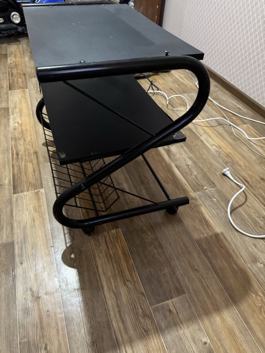 Подставка под ТВ