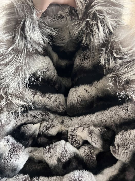 Geaca canadiana cu blana de chinchilla