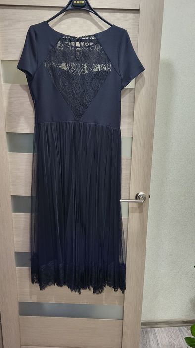 Нарядное вечернее платье