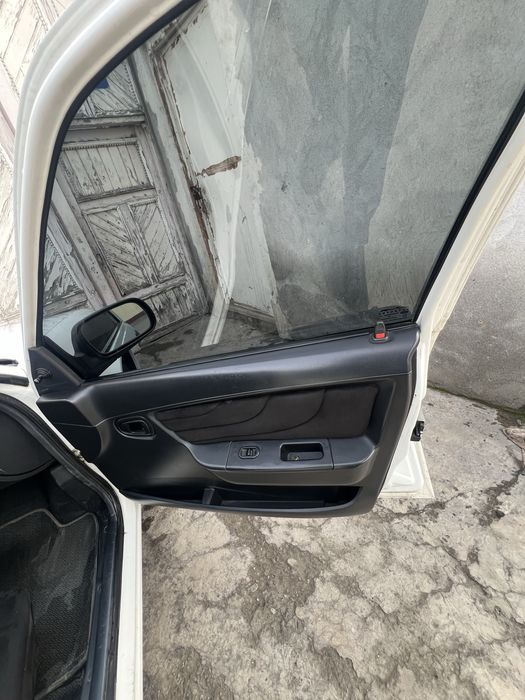 Nexia 2 dons 1.6 luks super salon 2014 yil