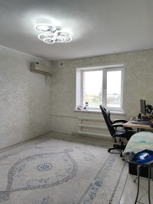 Продам 3 комнатый квартиру