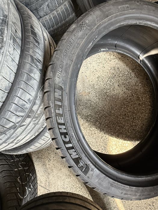 Гуми 225/40R19 Michelin pilot sport 4s