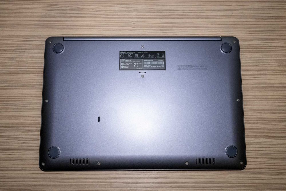 ASUS VivoBook S510UQ, i5-8250U, 12GB DDR4, 128GB + 1TB, NVIDIA 940MX