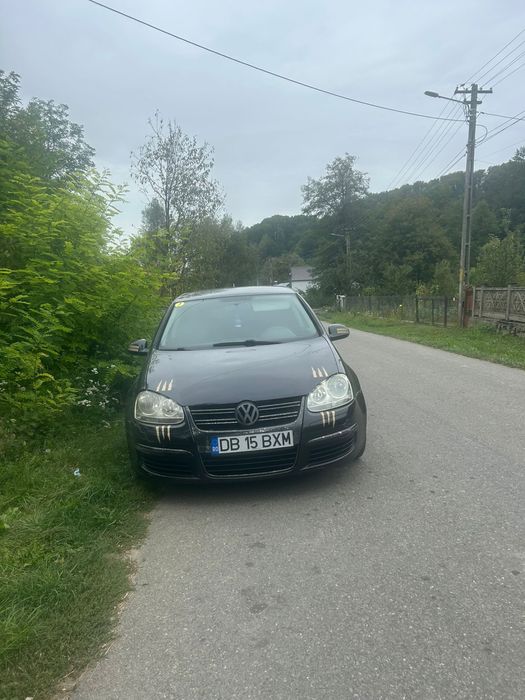 Vand golf 5 2.0. Disel 140 cai bkd fiscal pe loc 6500 lei fix