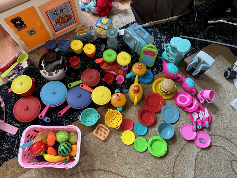 Детская кухня, посуда, овощи/фрукты