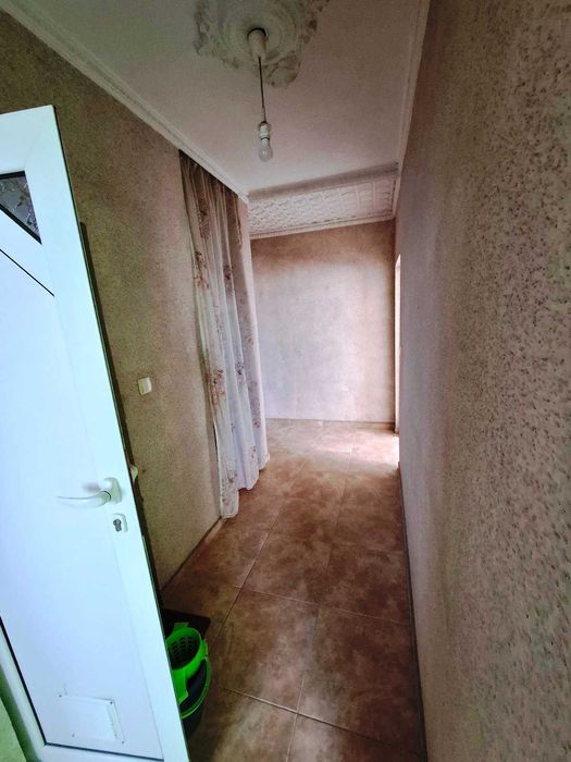 Продава се Четиристаен апартамент в Варна, Възраждане 1 - 118 кв.м за 713 €/кв.м - Снимка #9