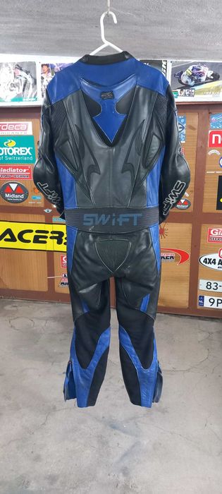 Мотоекип Swift цял