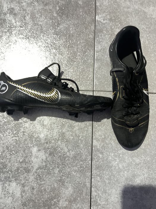 Футболни калеври (ботонки) NIKE Mercurial Vapor 14 номер 41