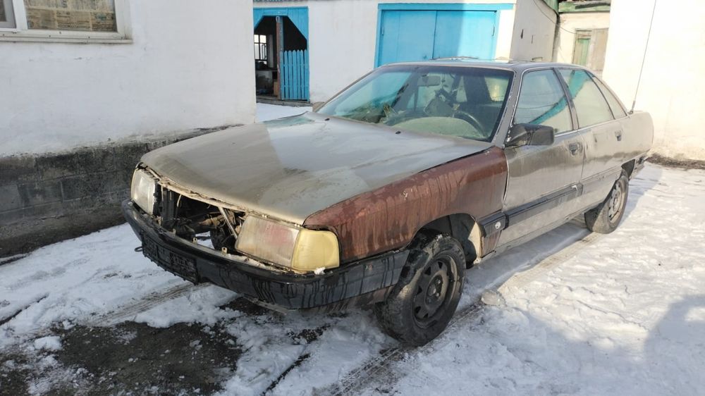 Ауди 100 переходка на разбор есть Всё