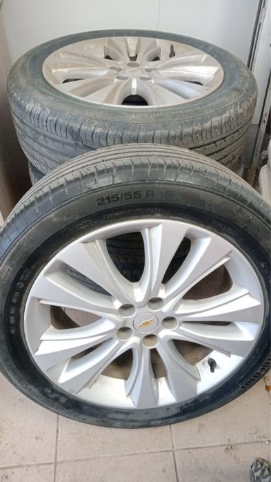 Продам комплект летних шин