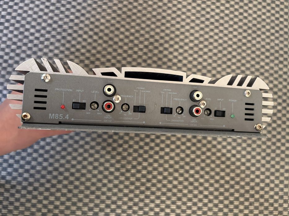 Amplificator AMPIRE M85.4 + subwoofer Alpine