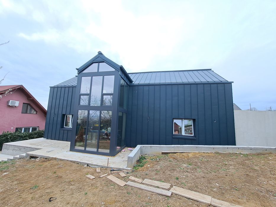 Jgheaburi si burlane,aticuri,pervaze,acoperiṣi prin dublu falț