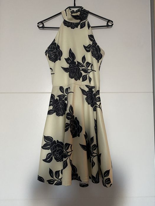 Рокля на цветя