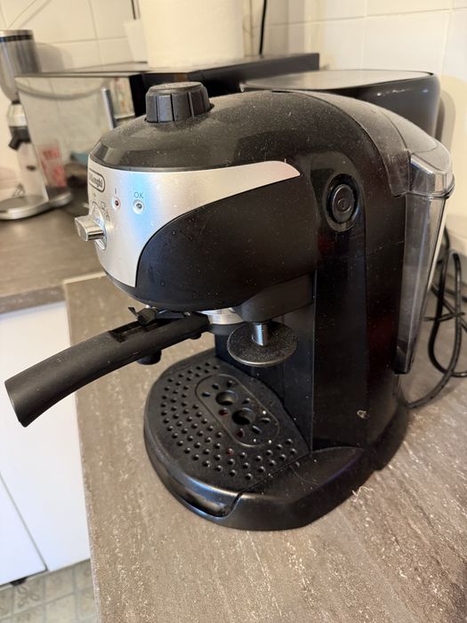 Vand espressor manual delonghi EC221 B
