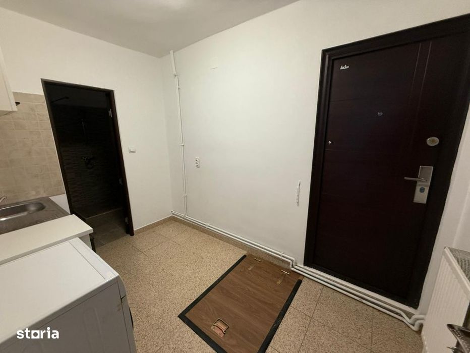 Casa, P+1, 130 mp utili, 261 mp teren, cartier Rovine, zona Frigorifer