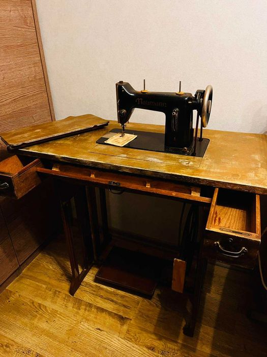 Шевна машина в отлично състояние