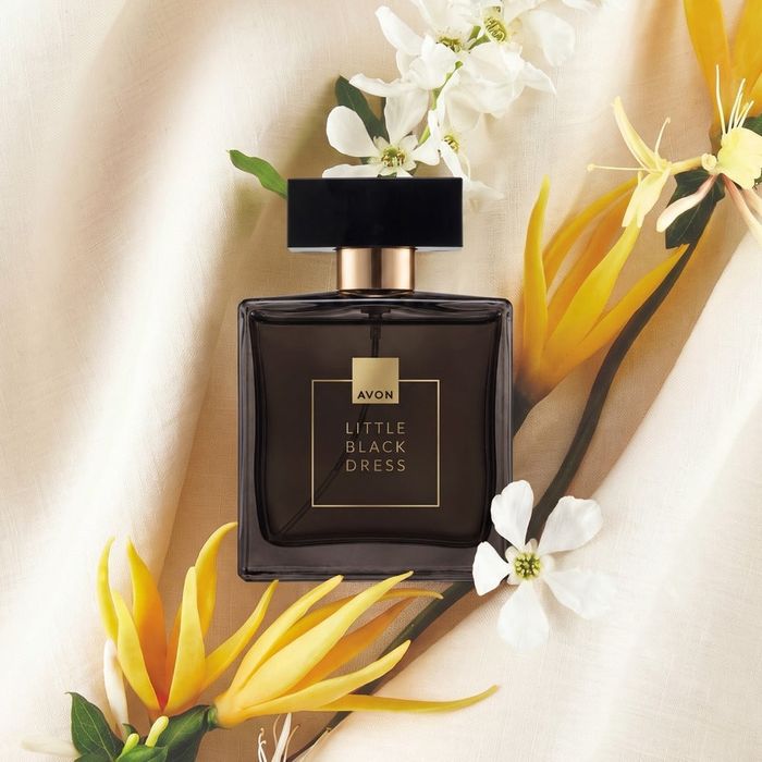 Apa de Parfum Little Black Dress Avon