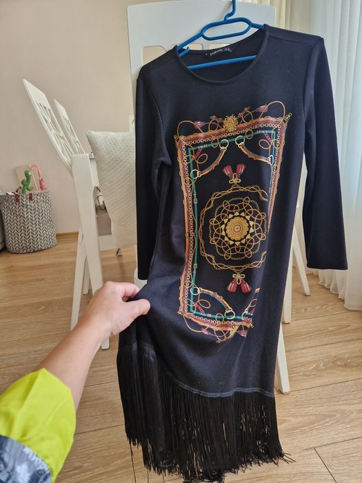 Рокля ресни пискюли Stradivarius,Zara