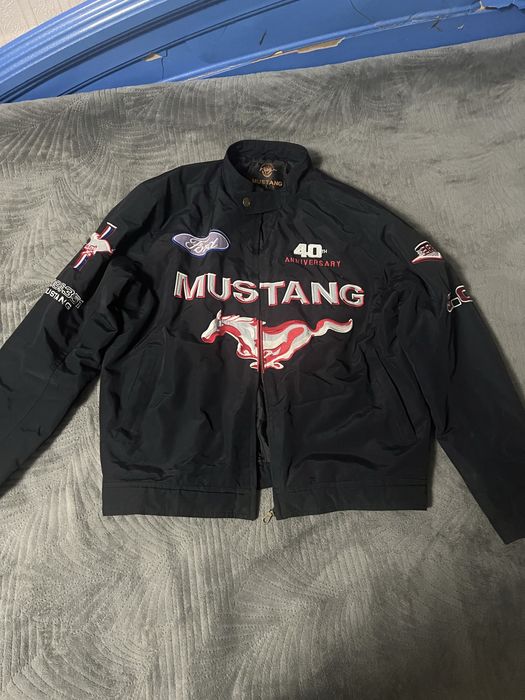 Продам эксклюзивную куртку mustang