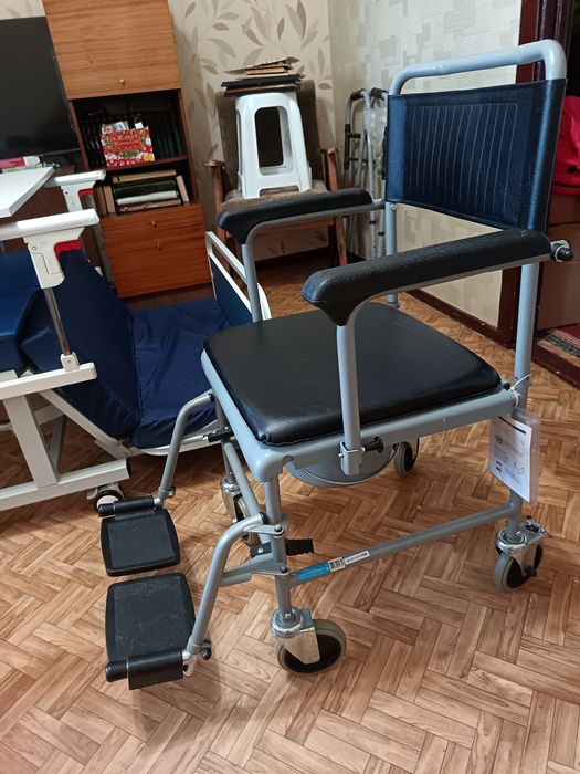 Кровать для лежачих больных