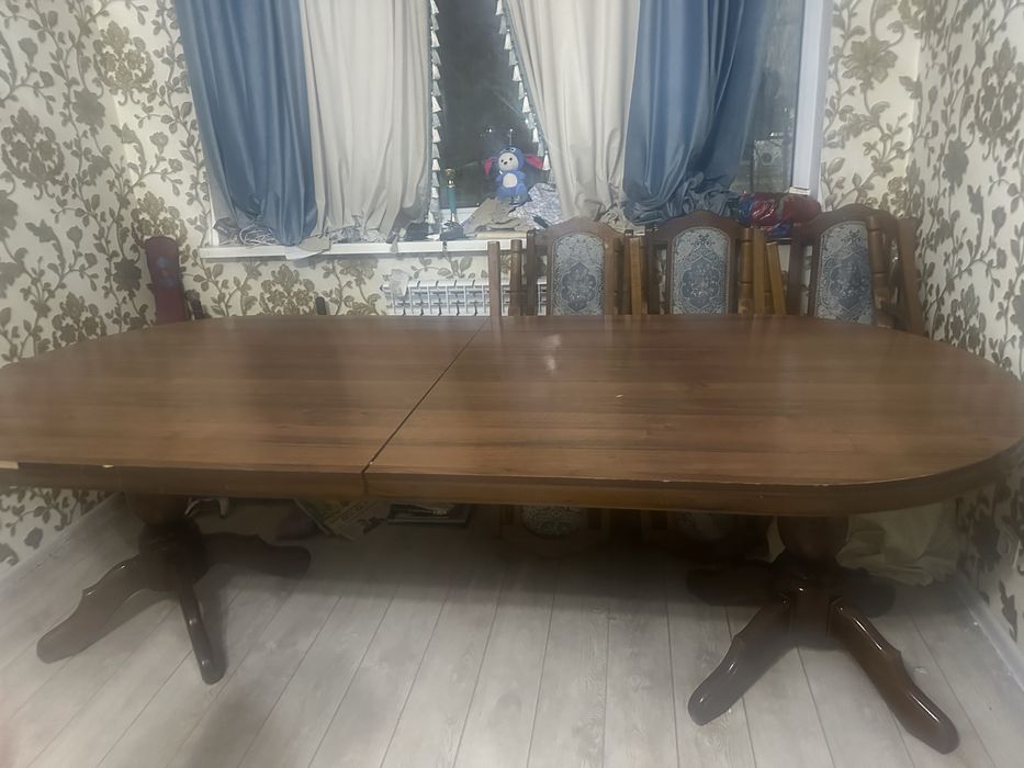 Продам Стол стулья