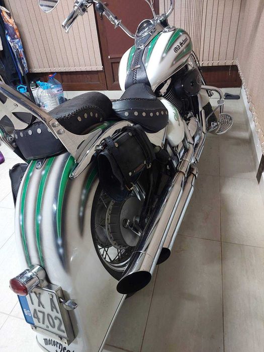 Чопър Suzuki Volusia 800