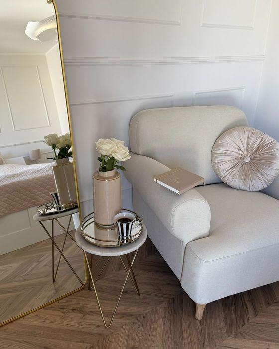 NOU Fotoliu KIBERG, bej deschis