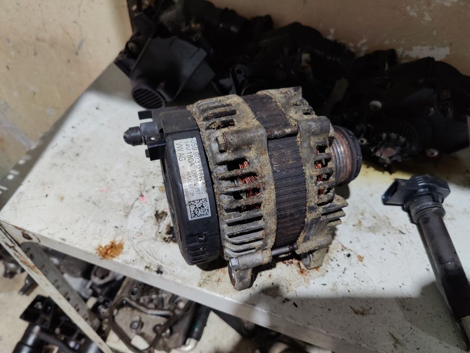 Alternator 180ah 3.0 tdi audi a6 q5 a4 b8 a5 4g a7 q7 vw touareg