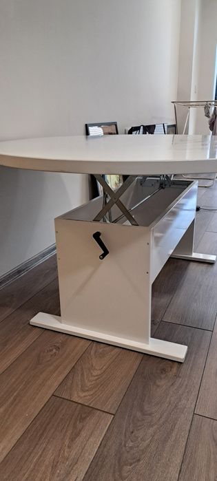 Маса МДФ поръчкова, бял гланц с повдигащ механизъм